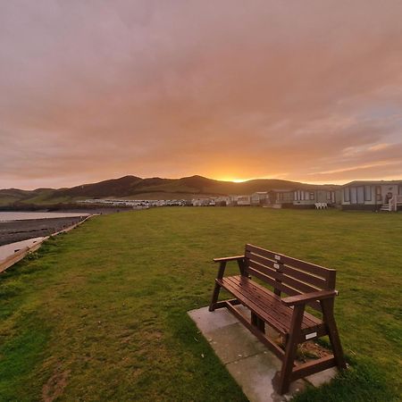 Bayview At Pengarreg Hotel Llanrhystyd Buitenkant foto