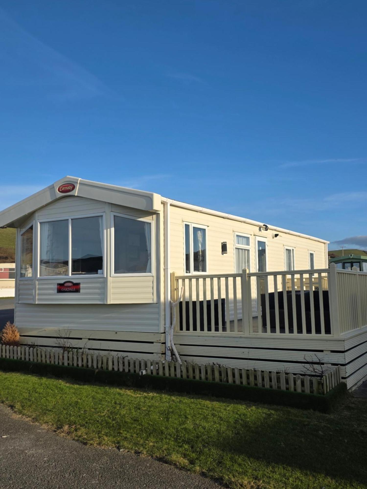 Bayview At Pengarreg Hotel Llanrhystyd Buitenkant foto